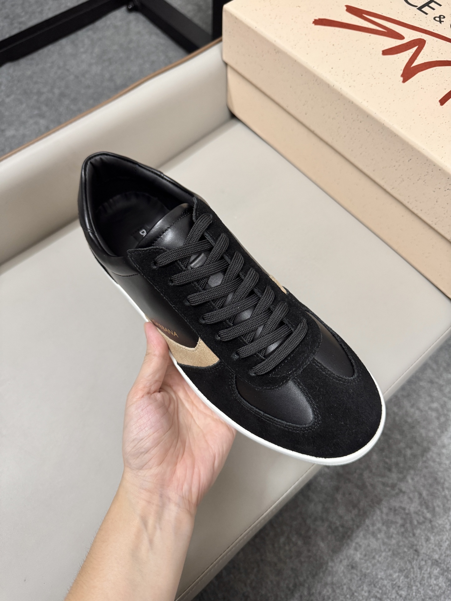 olce & Gabbana shoe